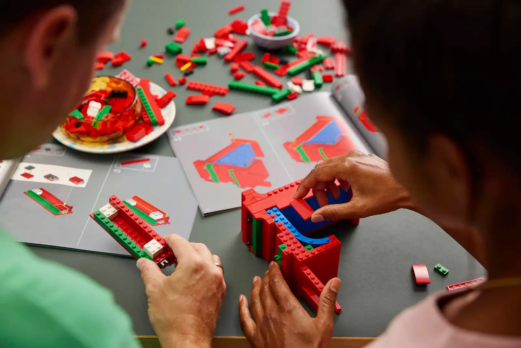 LOVE | Puzzle | LEGO LOVE | Puzzle | LEGO